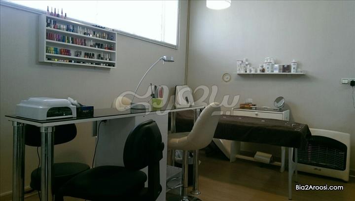 سالن تخصصی پوست و ناخن روشا