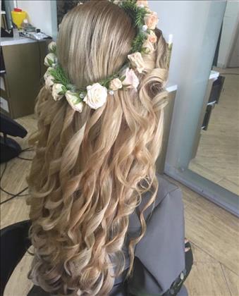 سالن آرایش عروس موژینا