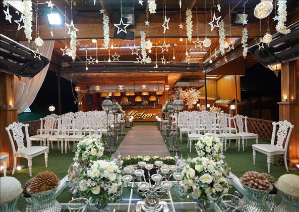 باغ تالار آبشار