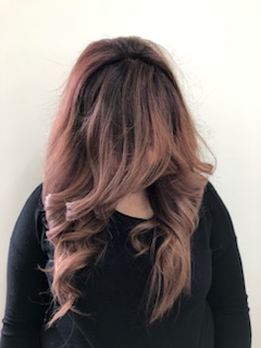 سالن زیبایی آپامه