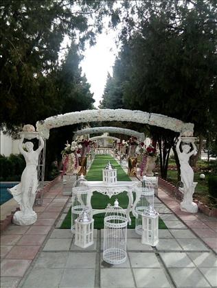 باغ تالار ونوس باغ تالار ونوس