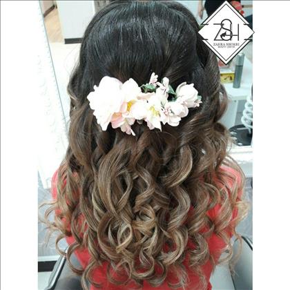 مرکز زیبایی زهرا شکری