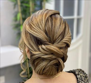 آرایشگاه زنانه