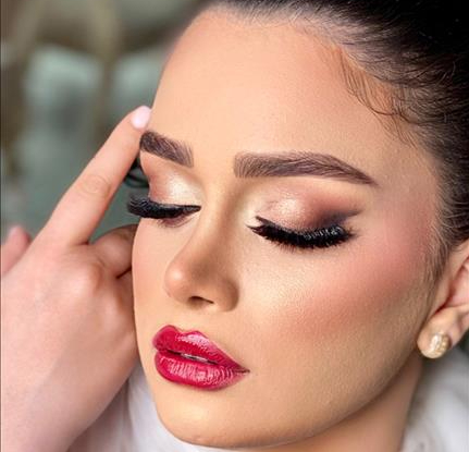 آموزشگاه لیلی میرزائی آموزشگاه لیلی میرزائی