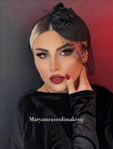 سالن زیبایی پیک