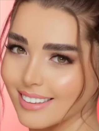 سالن زیبایی برگ سرخ 