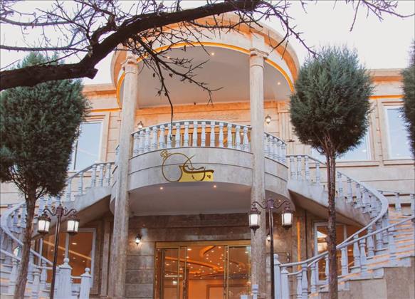 باغ تالار پارسیس