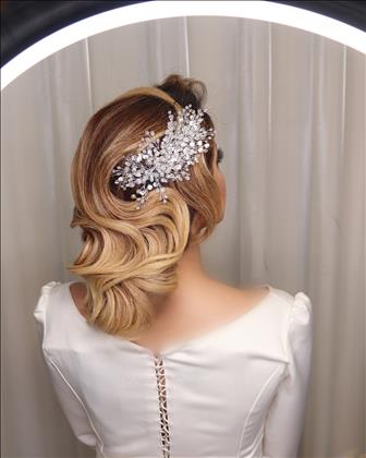 سالن زیبایی تک رخ