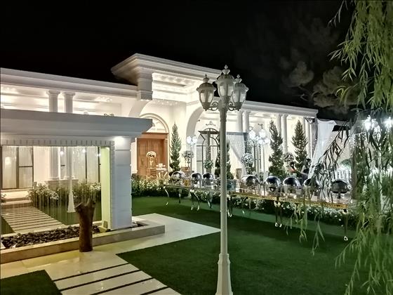 باغ تالار کاج