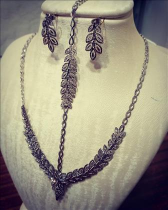 جواهرفروشی ولیعصر