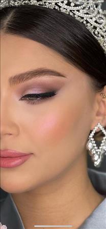 سالن زیبایی آتی