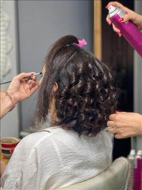 آرایشگاه عروس