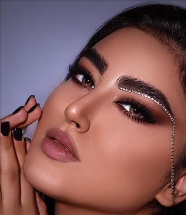 سالن زیبایی هوده