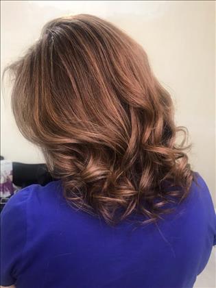 سالن زیبایی رزا سالن زیبایی رزا