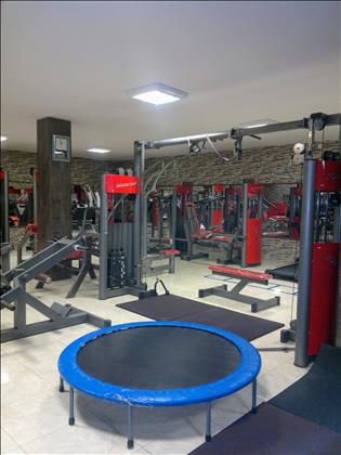 باشگاه بدنسازی ملکه