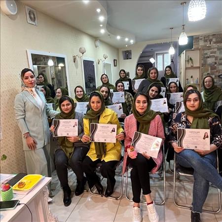 سالن زیبایی مجیک بیوتی