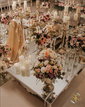 سالن عقد تیوا