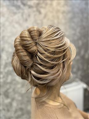 آرایشگاه زنانه