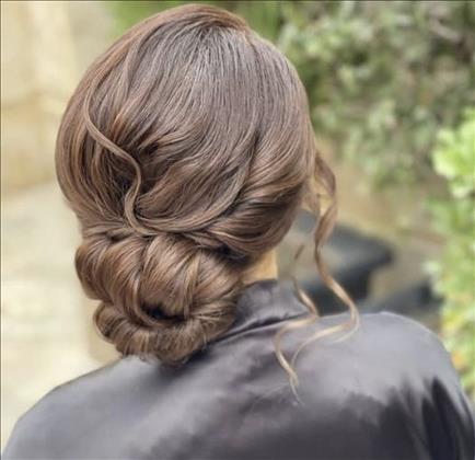 خدمات زیبایی نینا احمدی