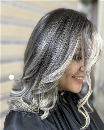 آرایشگاه و آموزشگاه زیبافرین