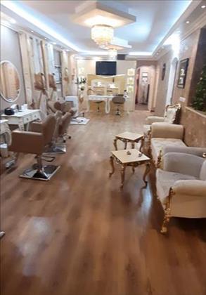 زیبایی نازنین