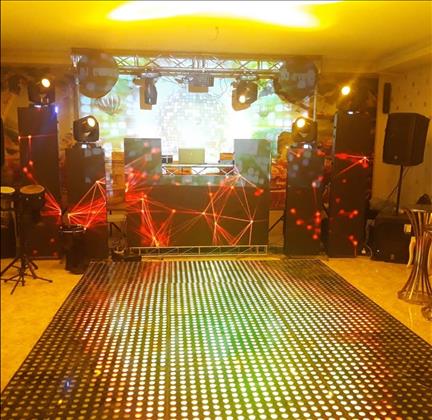 گروه موسیقی سایروس