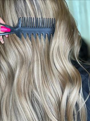 خدمات مو فاطمه دلبری