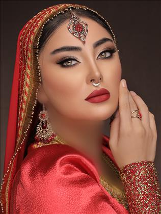 میکاپ آرتیست نوازش 