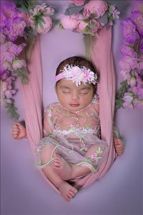 استودیو تخصصی نوزاد و بارداری ژون