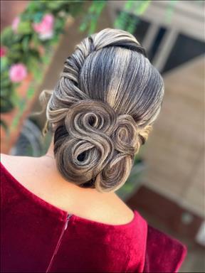 آرایشگاه زنانه