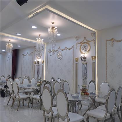 باغ تالار ونیز حسن زاده باغ تالار ونیز حسن زاده