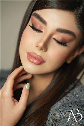 زیبایی عسل بهروزیان