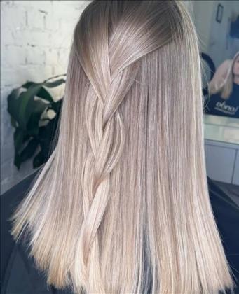 آکادمی پوست ومو سارا اصغری