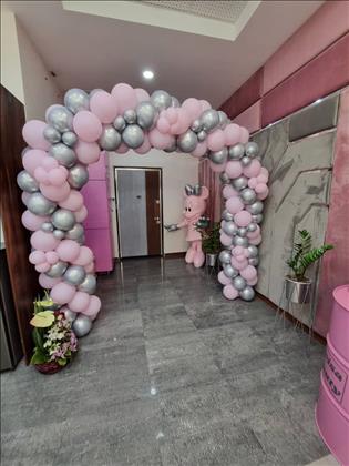 سالن زیبایی لاویسا