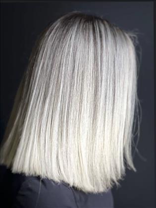 سالن زیبایی آیولایت