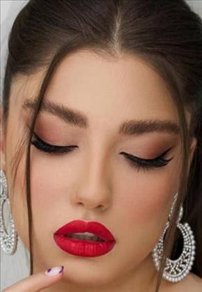 تخصصی عروس (برنز) سالن زیبایی سحر واسعی