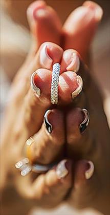 مهنیل استودیو