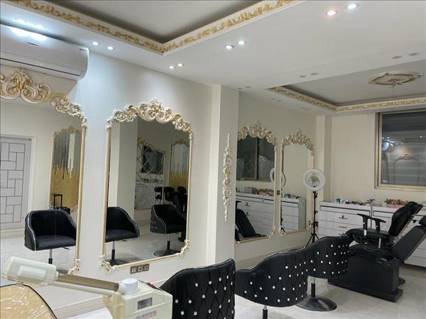 آرایشگاه وآموزشگاه لیلا احمدی