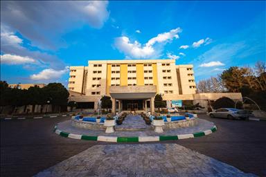 تالار و هتل پردیسان 17