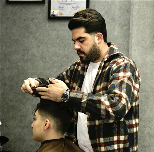 اقای ارایشگر