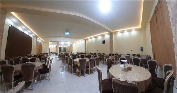 باغ تالار اطلس طلایی