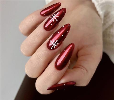 کاشت ناخن هانی