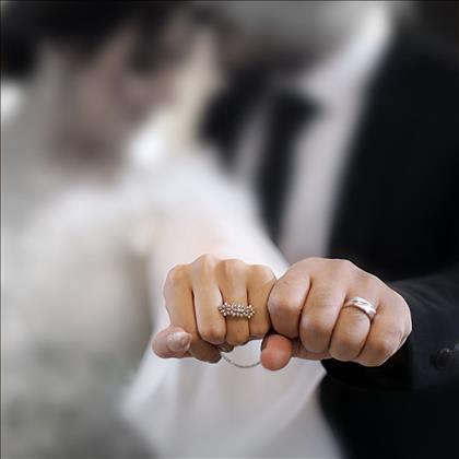 آتلیه عروس آئین