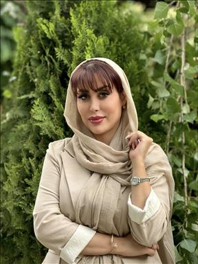 سالن زیبایی ریحانه خاکپور 1