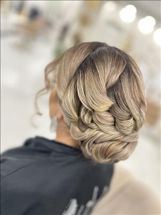 سالن زیبایی ژاوین