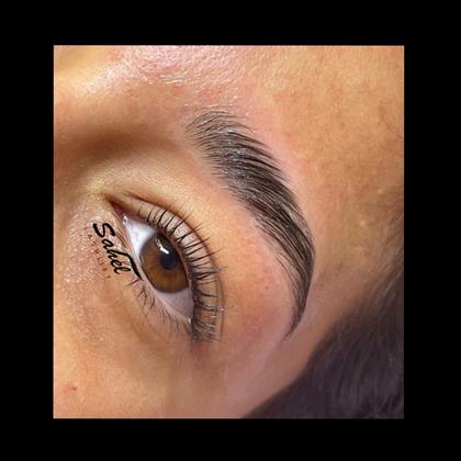 خدمات لیفت و لمینیت مژه و ابرو