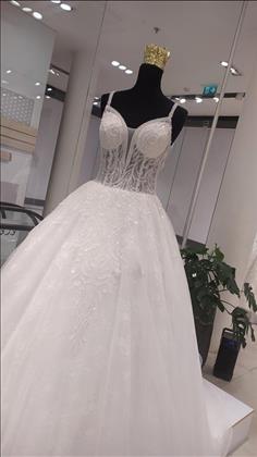 مزون عروس بالرین