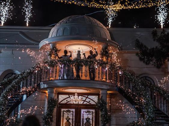 مجموعه تشریفاتی گردشگری اریکه تات