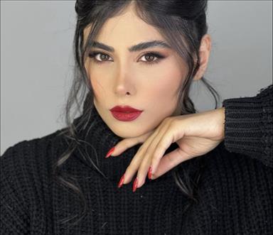میکاپ نادیا  علیزاده 