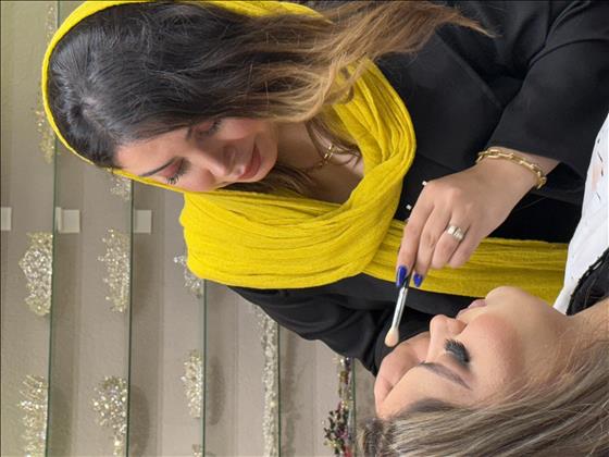 سالن تخصصی عروس مینا مدنی